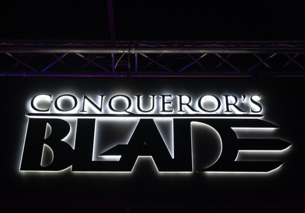 Blade-1000x700